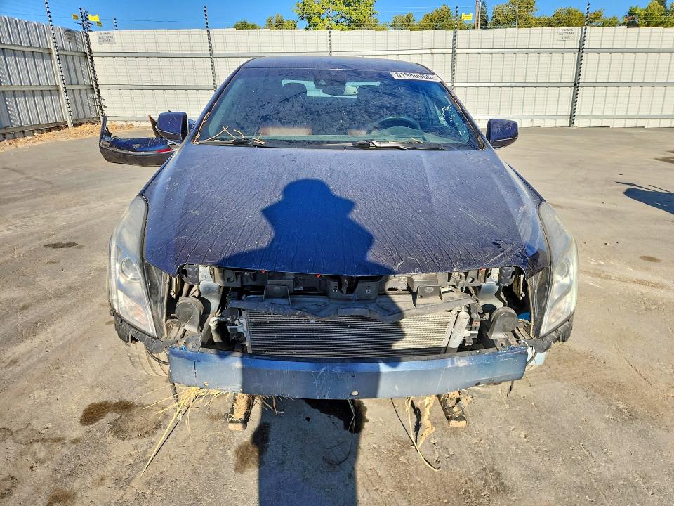 2015 Cadillac Xts მანქანა იყიდება აუქციონზე, vin: 2G61P5S35F9216464, აუქციონის ნომერი: 61980956