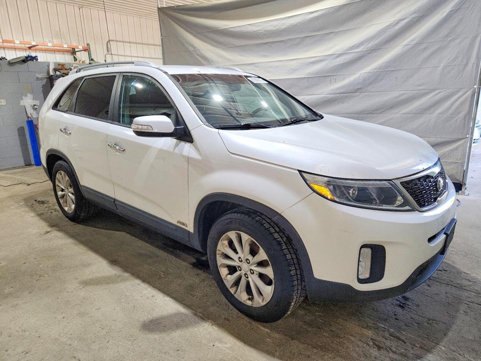 2015 Kia Sorento მანქანა იყიდება აუქციონზე, vin: 5XYKUDA7XFG562698, აუქციონის ნომერი: 61809816