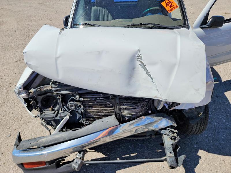 60008776 :رقم المزاد ، 4TANL42N1XZ428321 vin ، 1999 Toyota Tacoma مزاد بيع