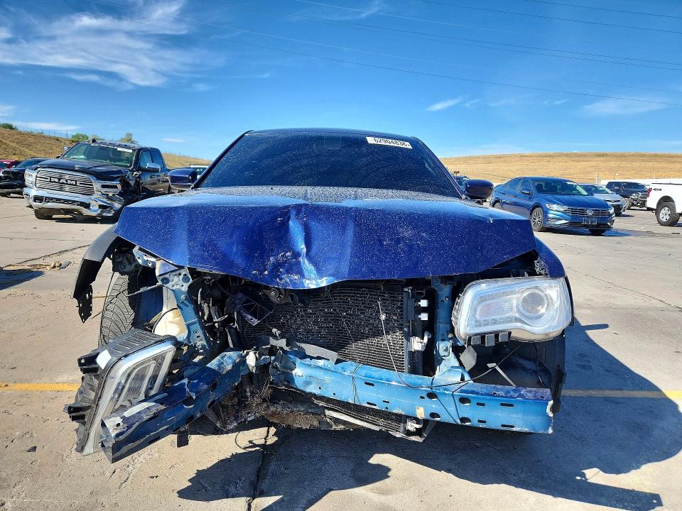 62904836 :رقم المزاد ، 2C3CCARG3HH512454 vin ، 2017 Chrysler 300 مزاد بيع