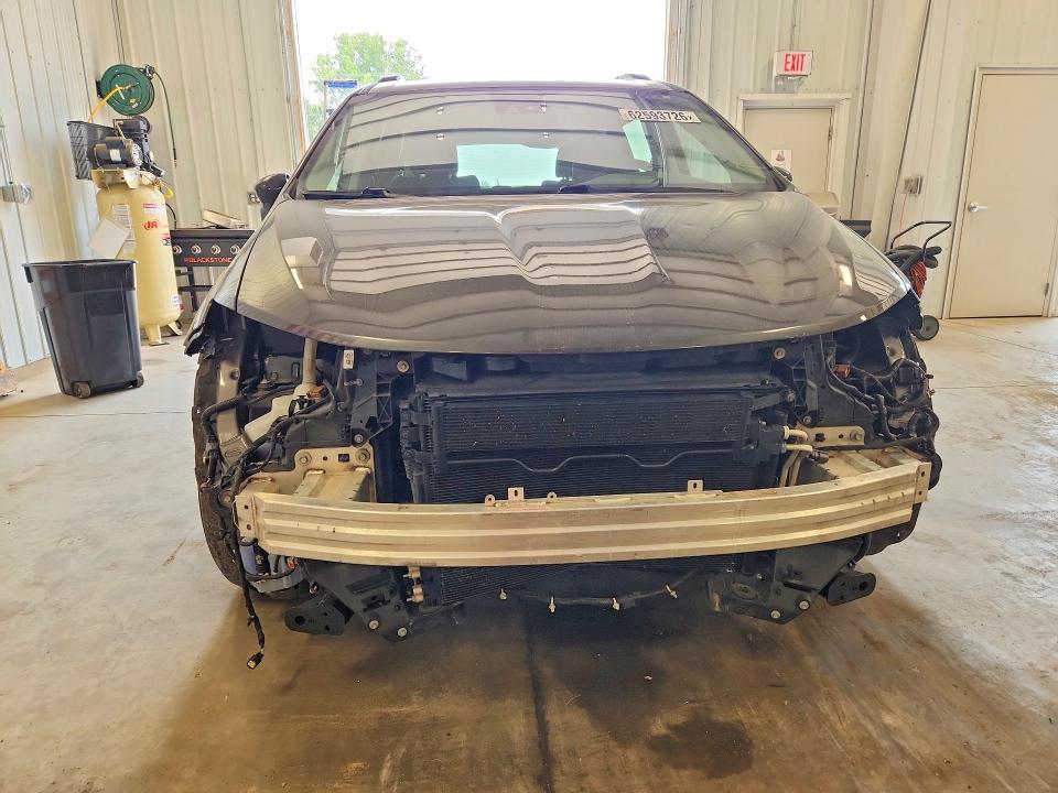 62593726 :رقم المزاد ، 2C4RC1BG4NR170051 vin ، 2022 Chrysler Pacifica مزاد بيع