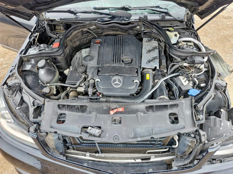 Продаж на аукціоні авто 2013 Mercedes-benz C, vin: WDDGF4HB8DR257487, номер лоту: 61248046