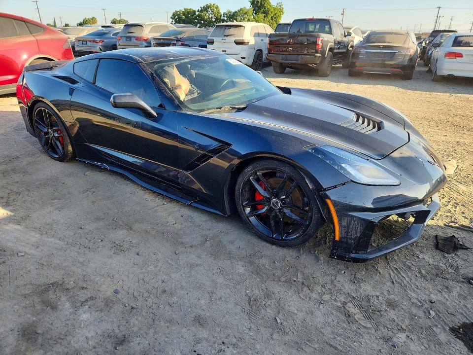 Продажа на аукционе авто 2015 Chevrolet Corvette, vin: 1G1YC2D78F5109386, номер лота: 61372226