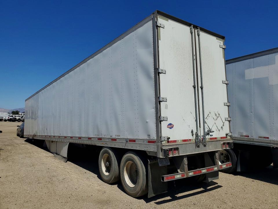 Продаж на аукціоні авто 2018 Utility Trailer Trailer, vin: 1UYVS253XJ7237801, номер лоту: 59004296