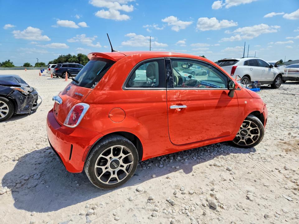 Продажа на аукционе авто 2018 Fiat 500, vin: 3C3CFFKH5JT504697, номер лота: 63024036