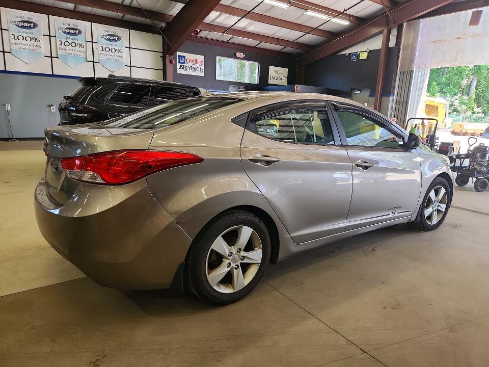 2013 Hyundai Elantra მანქანა იყიდება აუქციონზე, vin: 5NPDH4AE3DH422154, აუქციონის ნომერი: 59840756