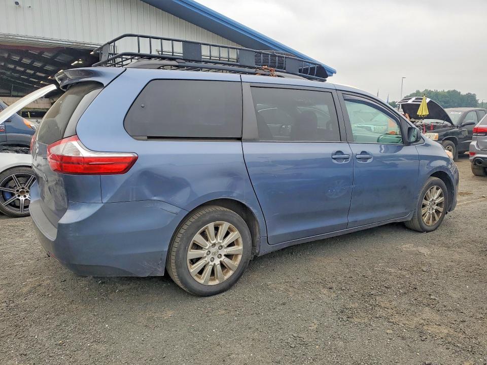 Aukcja sprzedaży 2015 Toyota Sienna, vin: 5TDJK3DC7FS101028, numer aukcji: 61548306