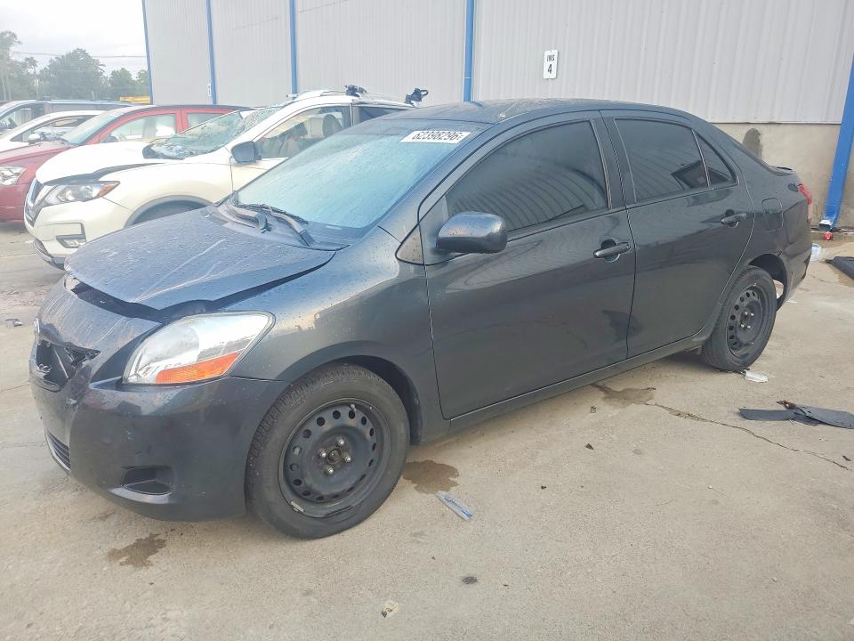 62398296 :رقم المزاد ، JTDBT4K34B1401465 vin ، 2011 Toyota Yaris مزاد بيع