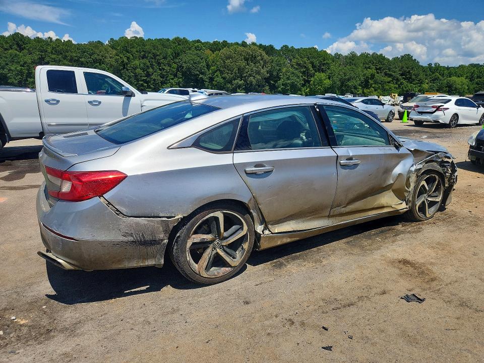 Продаж на аукціоні авто 2019 Honda Accord, vin: 1HGCV1F34KA105144, номер лоту: 60279986
