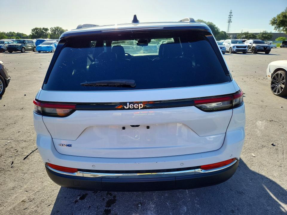 Продажа на аукционе авто 2024 Jeep Grand Cherokee, vin: 1C4RJYB6XRC116595, номер лота: 60750476