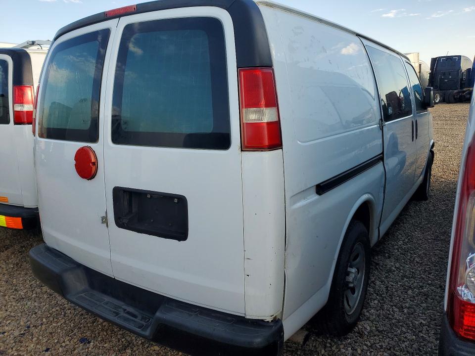 2014 Chevrolet Express G1500 მანქანა იყიდება აუქციონზე, vin: 1GCSGAFX6E1155698, აუქციონის ნომერი: 55466486