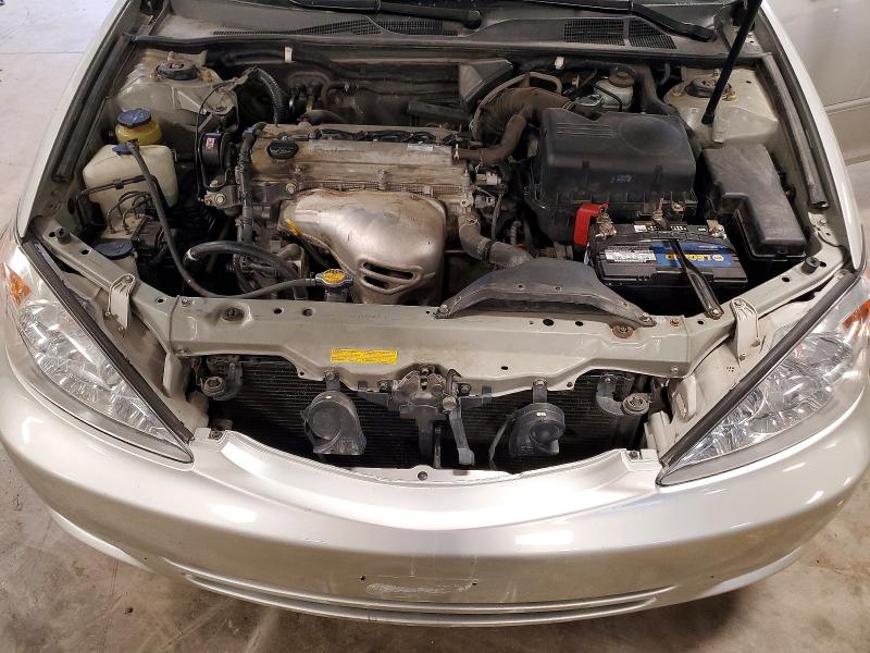 2002 Toyota Camry მანქანა იყიდება აუქციონზე, vin: 4T1BE32K72U044496, აუქციონის ნომერი: 63314436