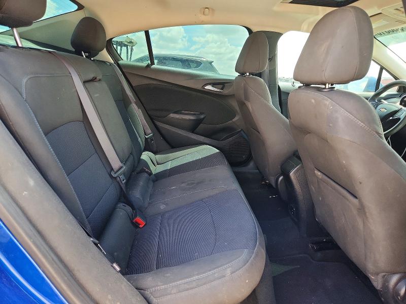 60966316 :رقم المزاد ، 3G1BE5SMXHS572441 vin ، 2017 Chevrolet Cruze مزاد بيع