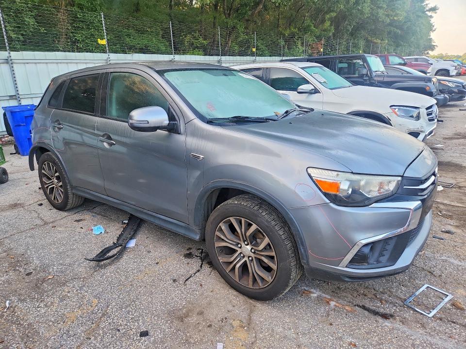 61951166 :رقم المزاد ، JA4AP3AU1JU021284 vin ، 2018 Mitsubishi Outlander Sport مزاد بيع