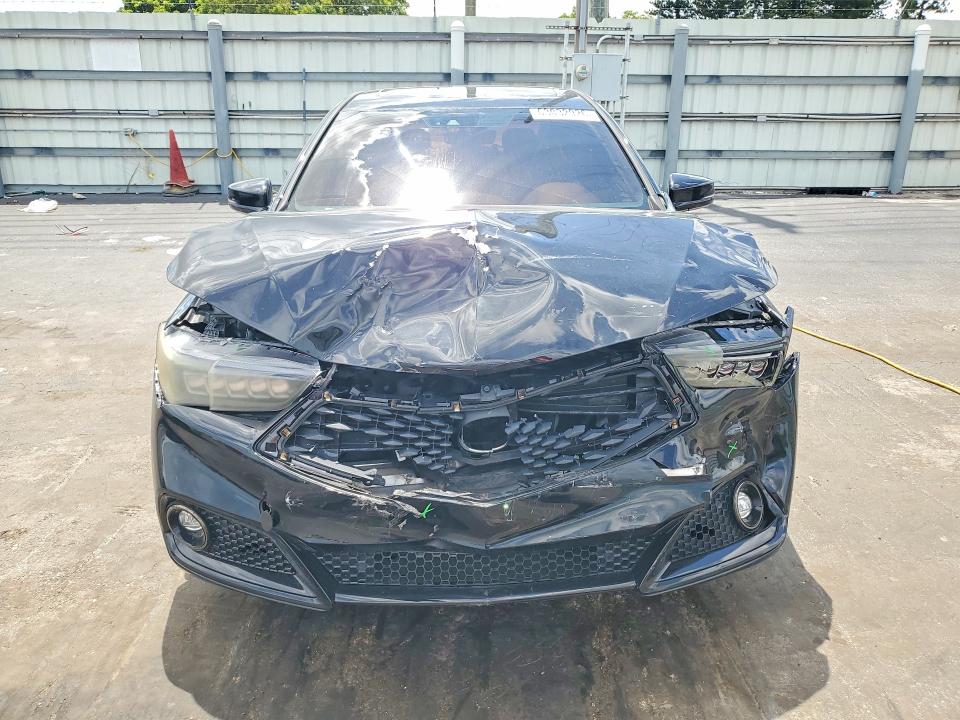 2019 Acura Tlx მანქანა იყიდება აუქციონზე, vin: 19UUB1F62KA000979, აუქციონის ნომერი: 63032926