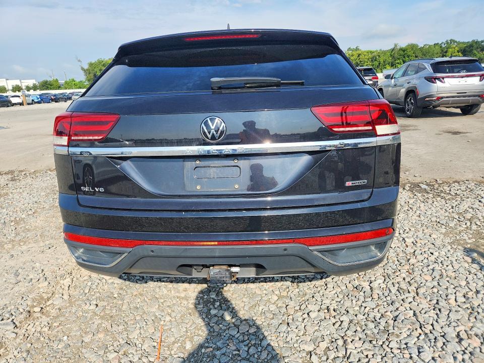 2021 Volkswagen Atlas Cross Sport მანქანა იყიდება აუქციონზე, vin: 1V2BE2CA8MC204879, აუქციონის ნომერი: 63510596