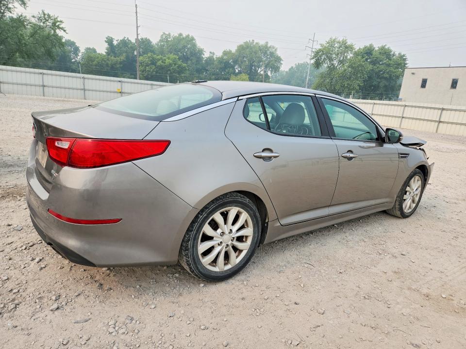 2015 Kia Optima მანქანა იყიდება აუქციონზე, vin: 5XXGN4A73FG402718, აუქციონის ნომერი: 61760746