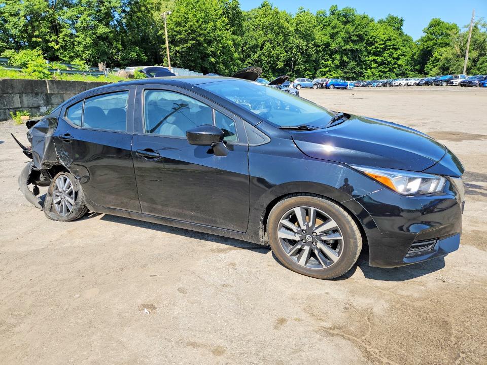 61796226 :رقم المزاد ، 3N1CN8EV2NL845771 vin ، 2022 Nissan Versa مزاد بيع