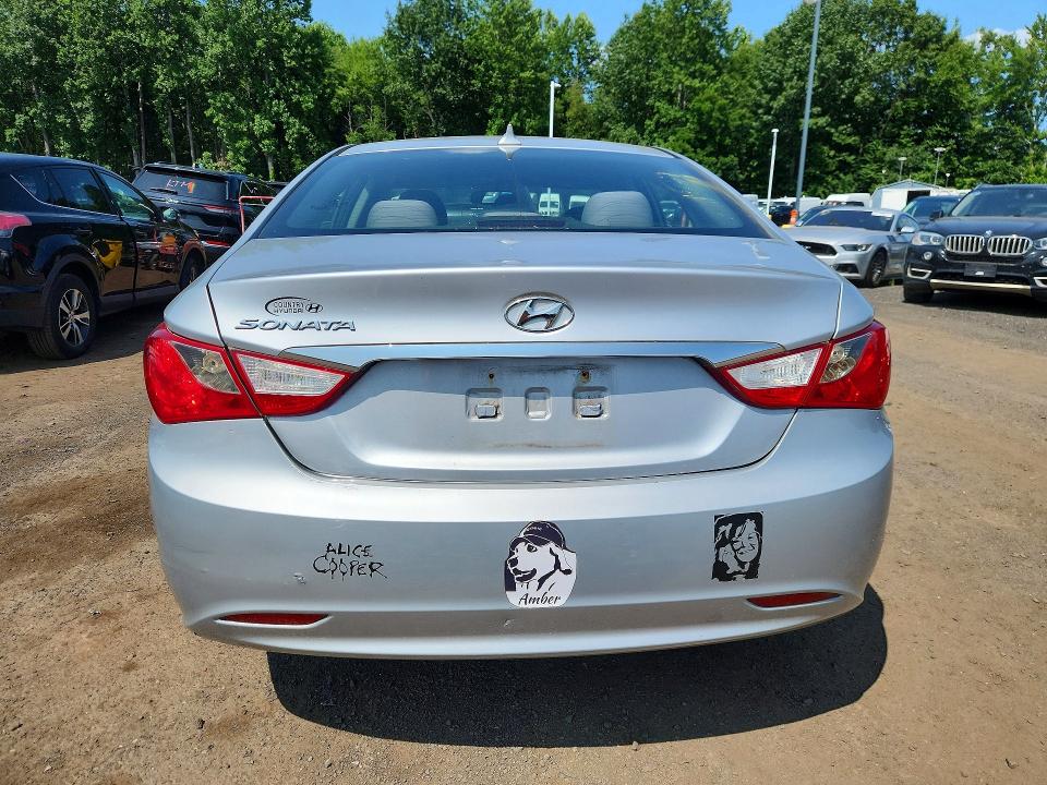 62011056 :رقم المزاد ، 5NPEB4AC0CH322208 vin ، 2012 Hyundai Sonata مزاد بيع