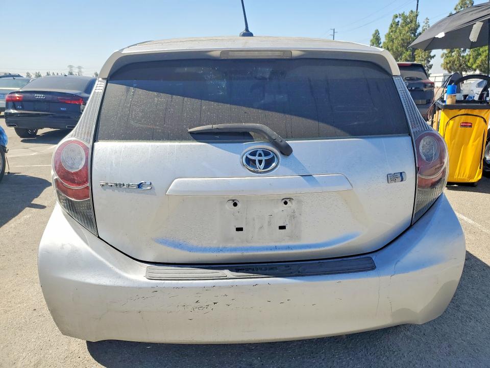 62286486 :رقم المزاد ، JTDKDTB37C1024056 vin ، 2012 Toyota Prius C مزاد بيع