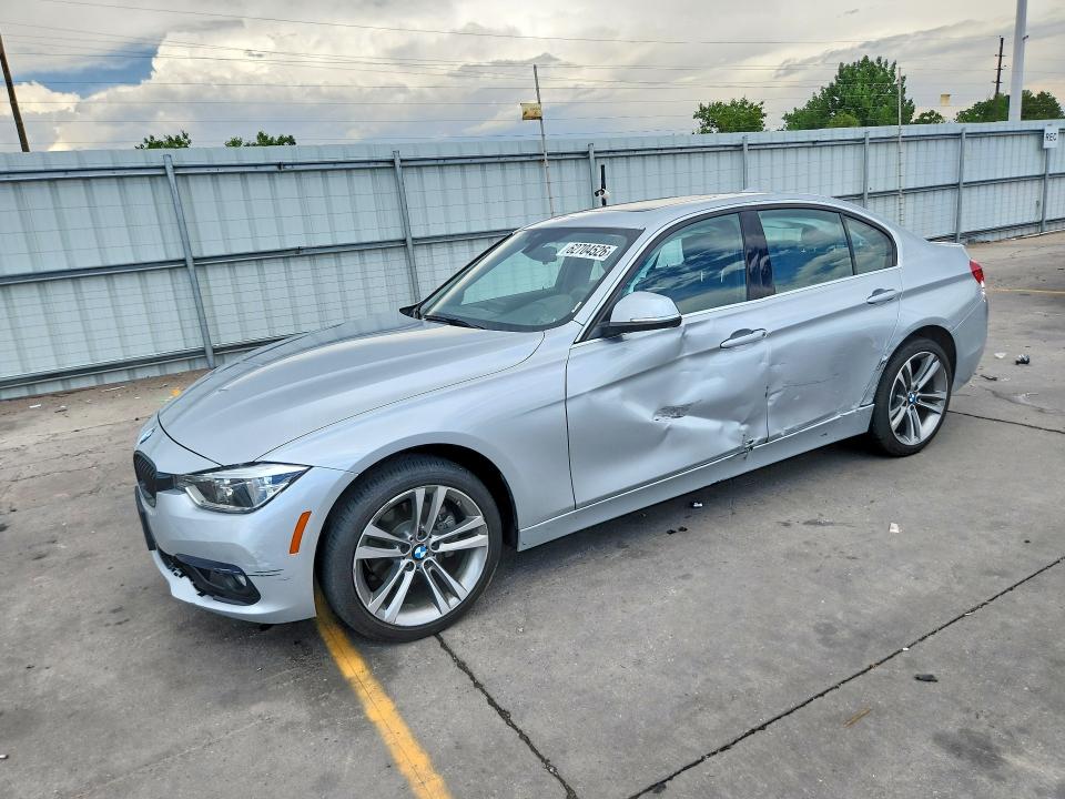 2018 Bmw 330 მანქანა იყიდება აუქციონზე, vin: WBA8D9G51JNU71461, აუქციონის ნომერი: 62704526