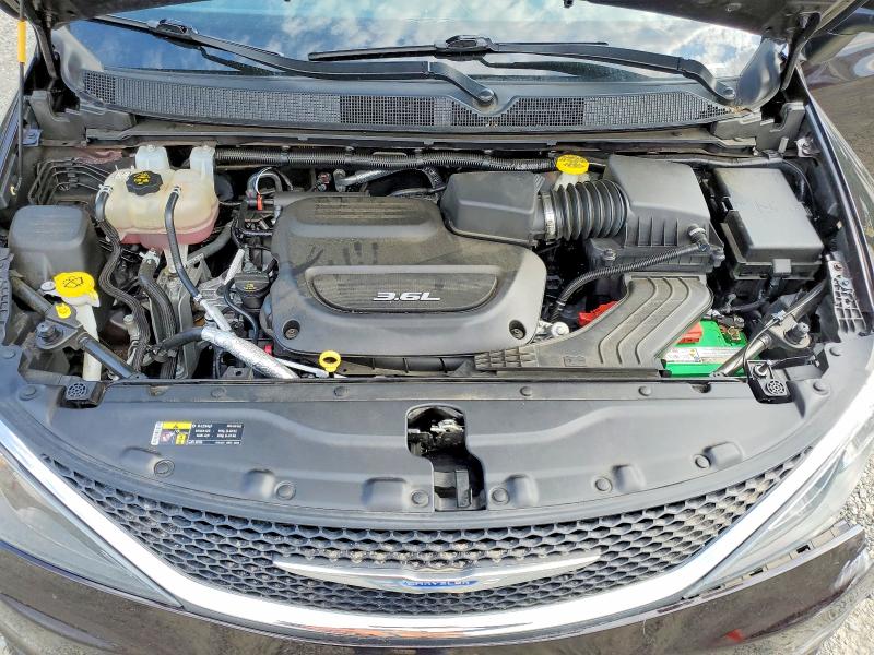 62615346 :رقم المزاد ، 2C4RC1DG9HR684348 vin ، 2017 Chrysler Pacifica مزاد بيع
