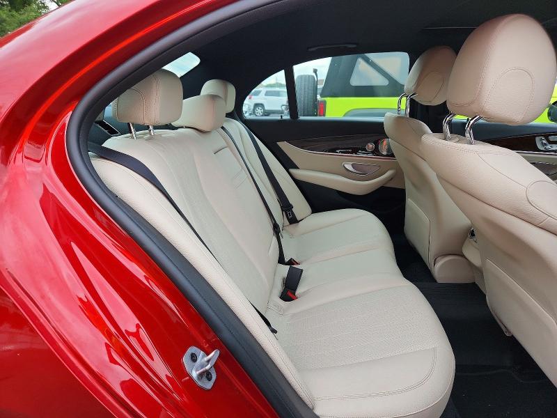 63113566 :رقم المزاد ، WDDZF4KB8KA555051 vin ، 2019 Mercedes-benz E مزاد بيع