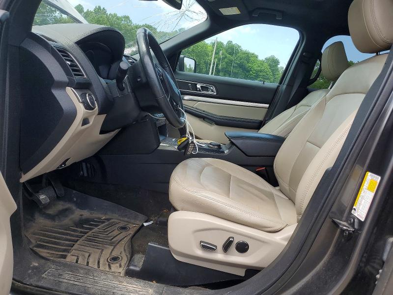 60420336 :رقم المزاد ، 1FM5K8D84JGB50504 vin ، 2018 Ford Explorer مزاد بيع