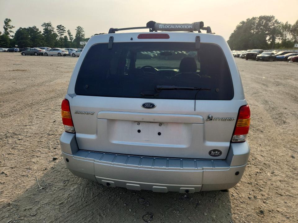 61705376 :رقم المزاد ، 1FMCU96H96KA20615 vin ، 2006 Ford Escape مزاد بيع
