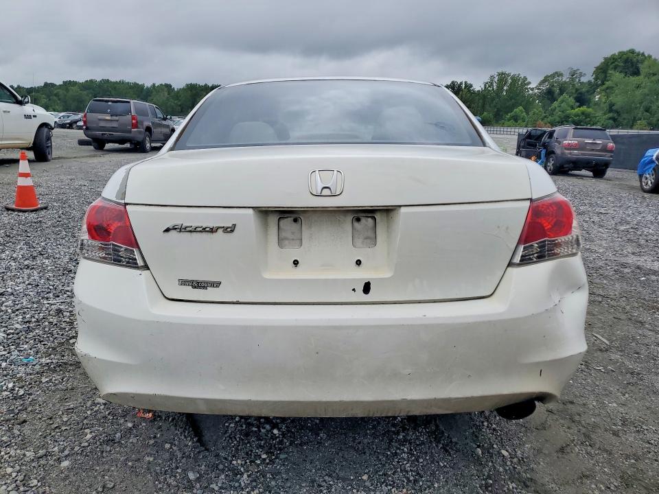 60696466 :رقم المزاد ، 1HGCP26448A144947 vin ، 2008 Honda Accord مزاد بيع