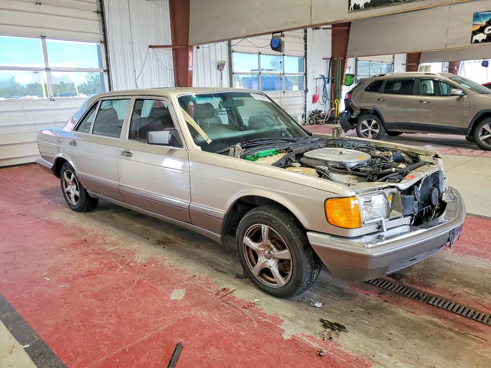 62279986 :رقم المزاد ، WDBCA35D7HA353640 vin ، 1987 Mercedes-benz 420 مزاد بيع