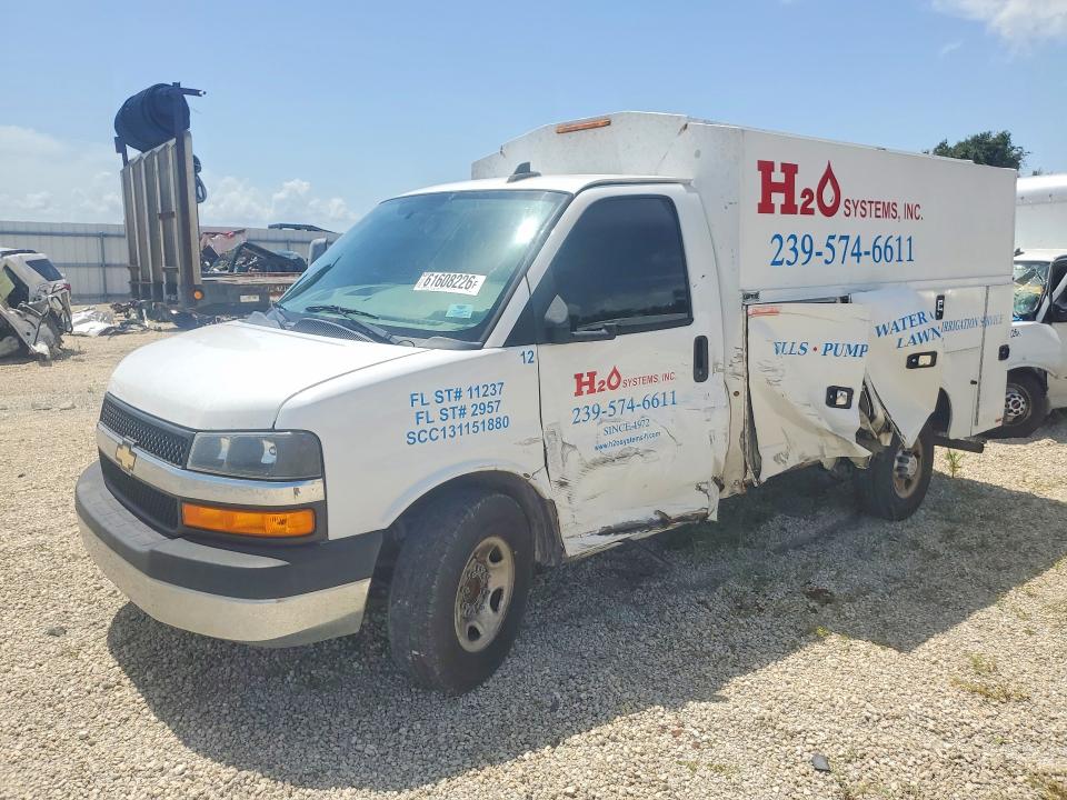 61608226 :رقم المزاد ، 1HA0GRFG1KN002071 vin ، 2019 Chevrolet Express G3500 مزاد بيع