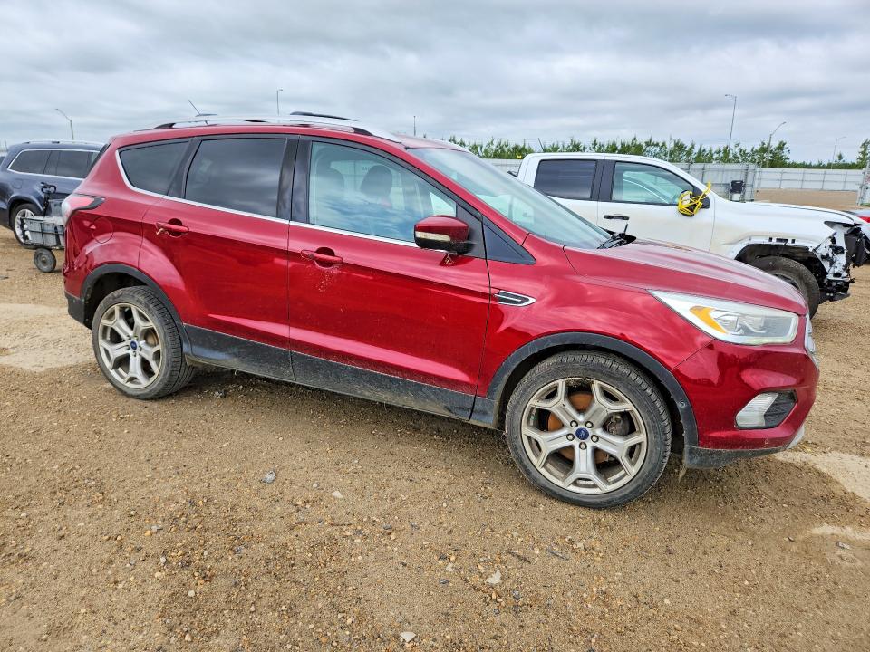 Продажа на аукционе авто 2017 Ford Escape, vin: 1FMCU9J9XHUA34661, номер лота: 60432926