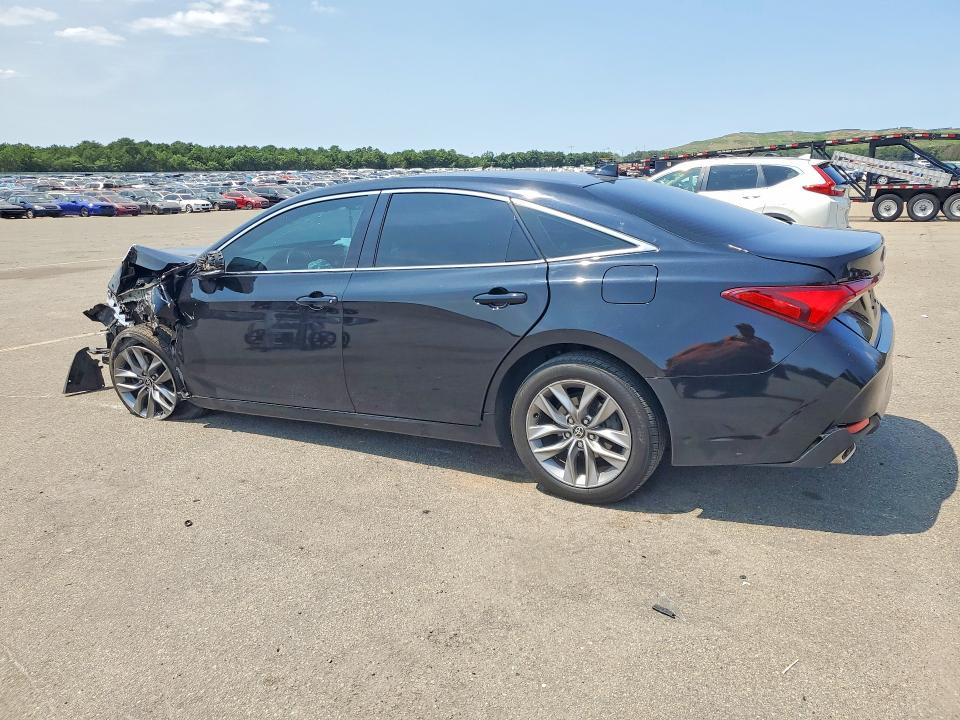 62293226 :رقم المزاد ، 4T1AZ1FB9NU079284 vin ، 2022 Toyota Avalon مزاد بيع