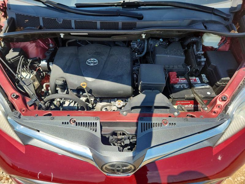 62683376 :رقم المزاد ، 5TDYZ3DC8KS989602 vin ، 2019 Toyota Sienna مزاد بيع
