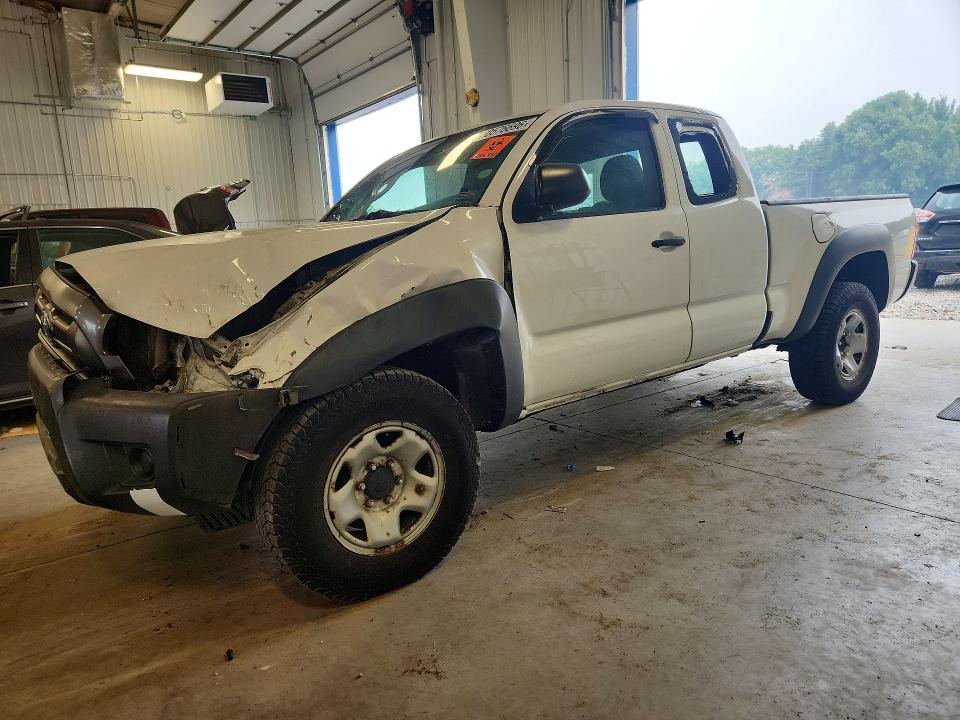 60576696 :رقم المزاد ، 5TFUX4EN7FX035529 vin ، 2015 Toyota Tacoma مزاد بيع
