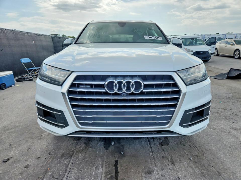 Продажа на аукционе авто 2018 Audi Q7, vin: WA1LHAF77JD035283, номер лота: 61667976