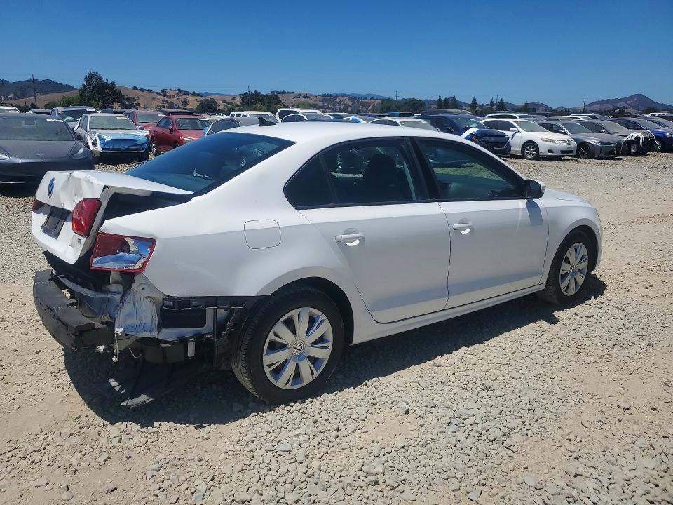 60871426 :رقم المزاد ، 3VWD17AJ0EM227267 vin ، 2014 Volkswagen Jetta مزاد بيع