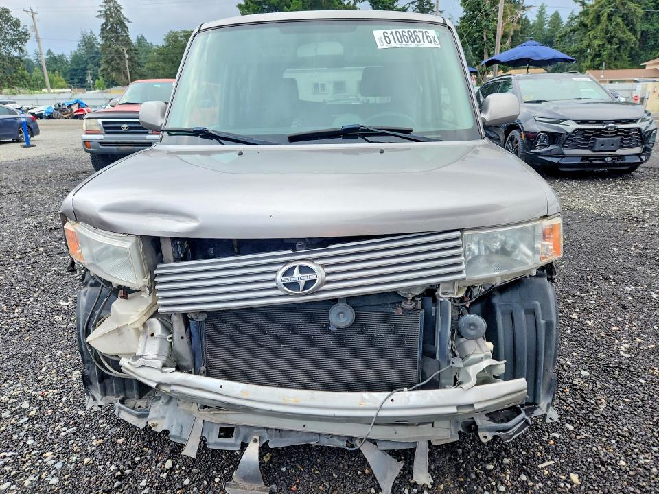Продажа на аукционе авто 2006 Toyota Scion, vin: JTLKT324764106811, номер лота: 61068676