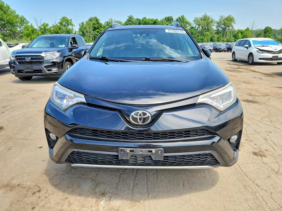 2018 Toyota Rav4 მანქანა იყიდება აუქციონზე, vin: 2T3JFREV7JW697918, აუქციონის ნომერი: 61385146