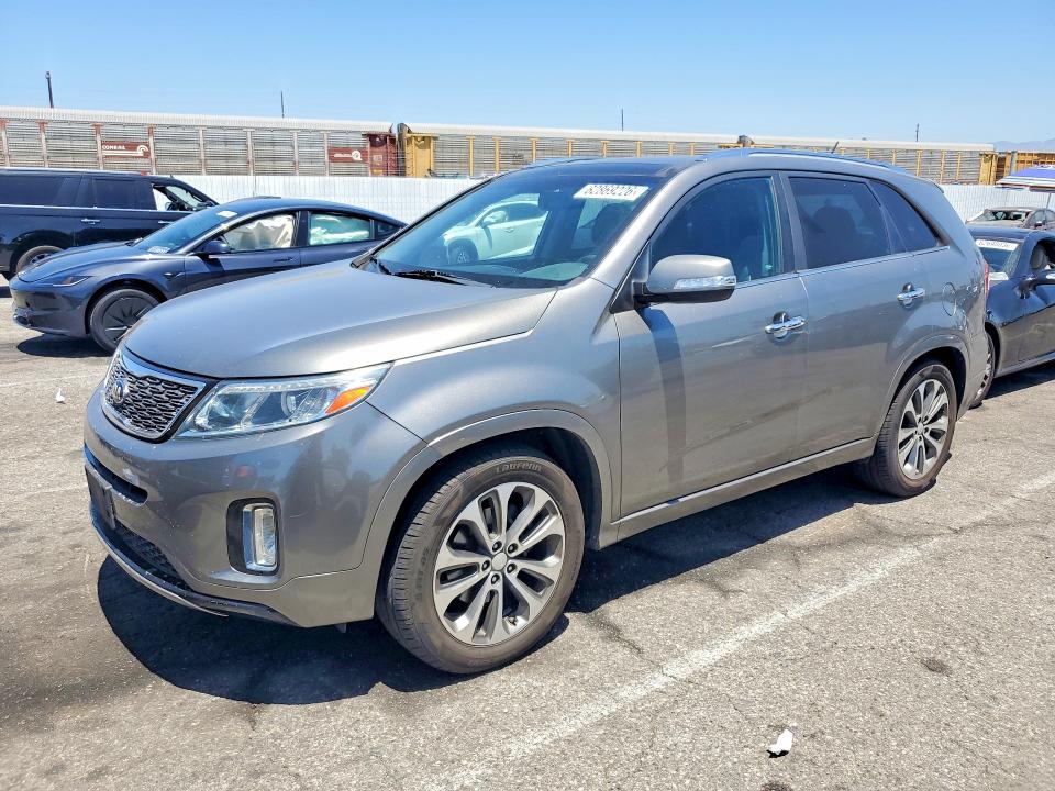 62869226 :رقم المزاد ، 5XYKW4A77FG654054 vin ، 2015 Kia Sorento مزاد بيع