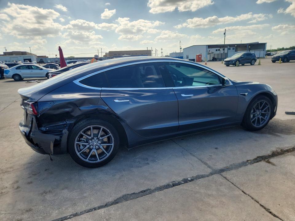 Auction sale of the 2020 Tesla Model 3, vin: 5YJ3E1EAXLF645895, lot number: 59585716