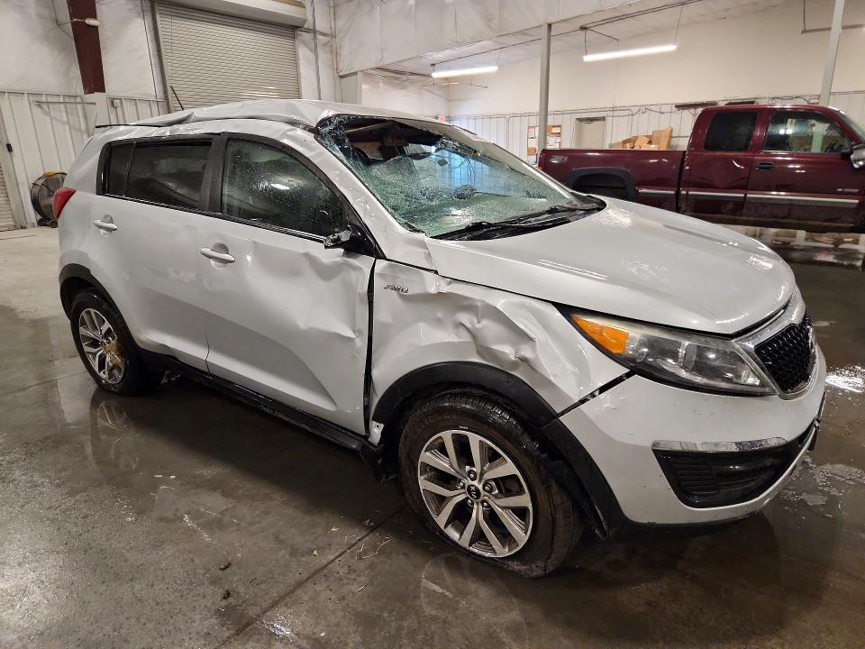 61446876 :رقم المزاد ، KNDPBCAC4G7802796 vin ، 2016 Kia Sportage مزاد بيع