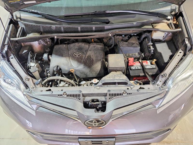 62222476 :رقم المزاد ، 5TDDZ3DC9LS228111 vin ، 2020 Toyota Sienna مزاد بيع