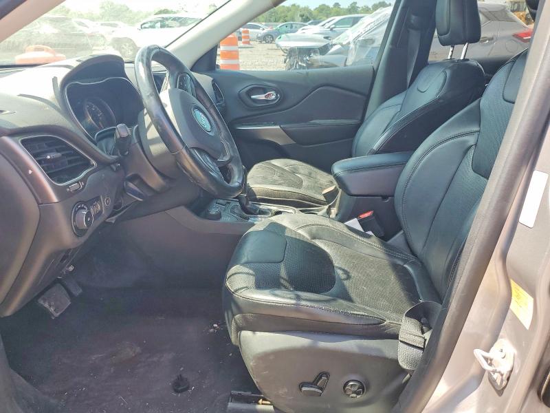 62103956 :رقم المزاد ، 1C4PJMDNXKD116214 vin ، 2019 Jeep Cherokee مزاد بيع