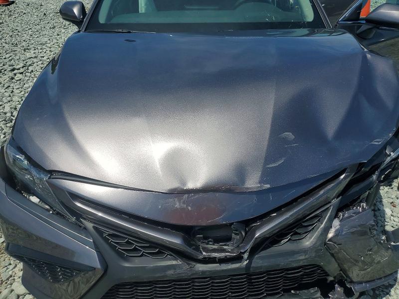 Продаж на аукціоні авто 2024 Toyota Camry, vin: 4T1G11AK6RU208712, номер лоту: 61209126