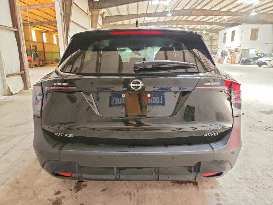 61685916 :رقم المزاد ، 3N8AP6CB9TL385327 vin ، 2026 Nissan Kicks مزاد بيع