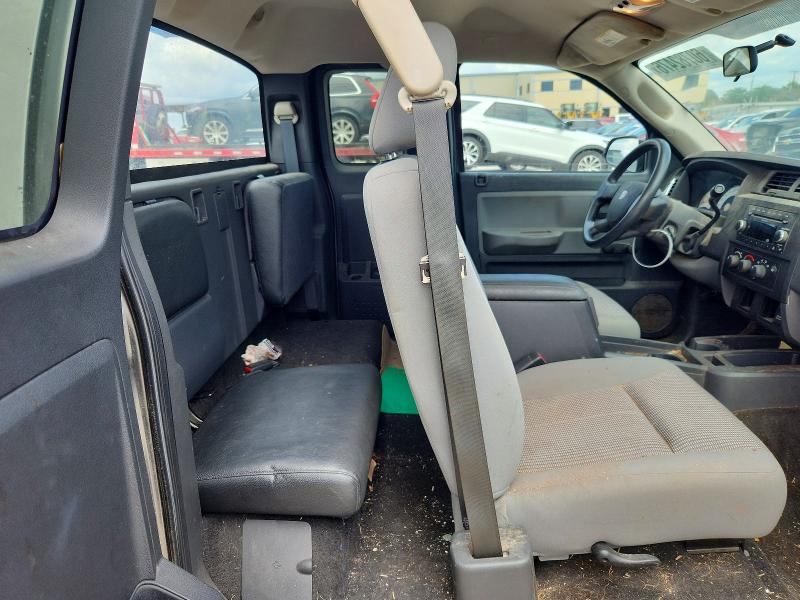 60782476 :رقم المزاد ، 1D7RE2BK0BS623263 vin ، 2011 Dodge Dakota مزاد بيع
