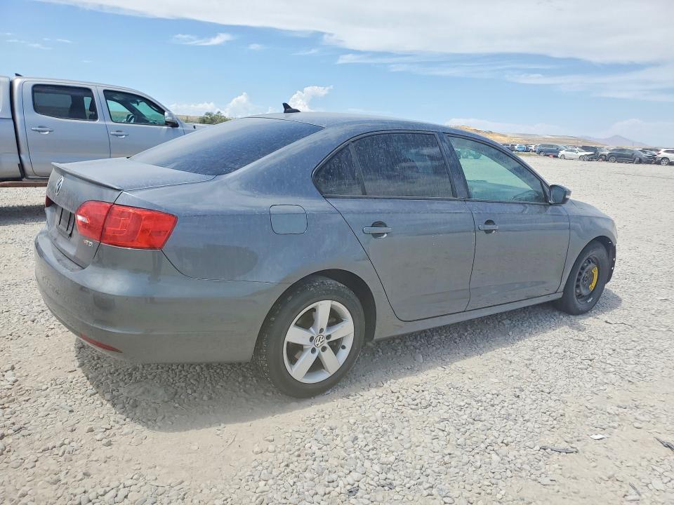 59971096 :رقم المزاد ، 3VWLL7AJ4CM348533 vin ، 2012 Volkswagen Jetta مزاد بيع