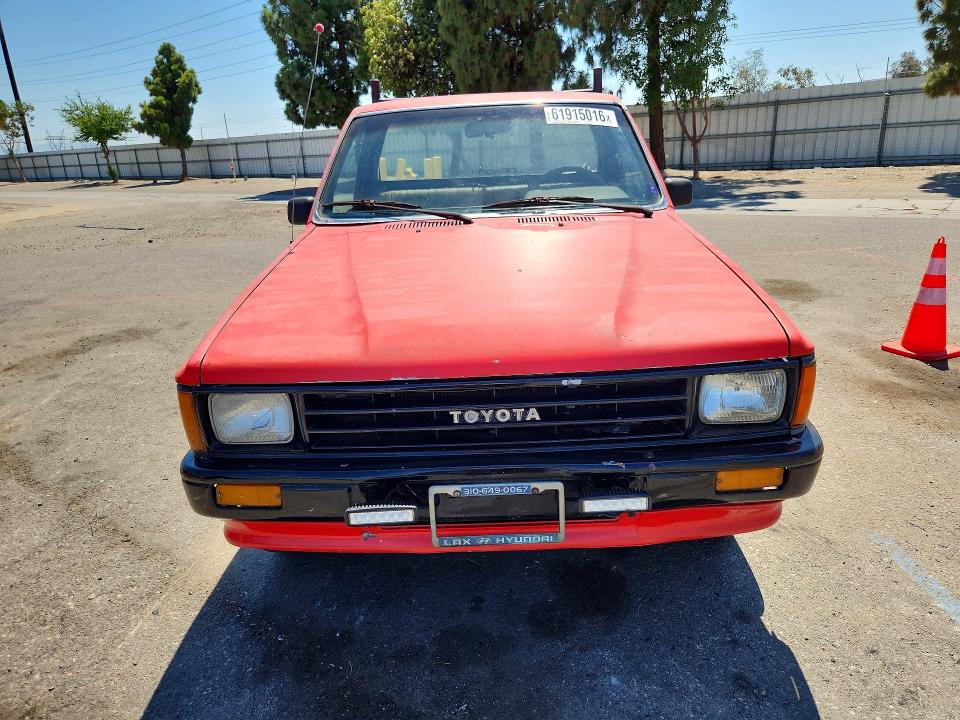 61915016 :رقم المزاد ، JT4RN55R4H0234442 vin ، 1987 Toyota Pickup مزاد بيع